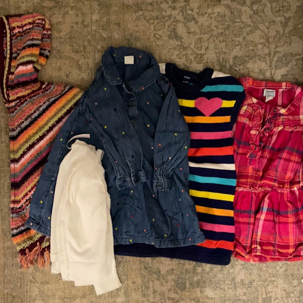 2T Sweaters/dresses GAP, Old Navy, Target